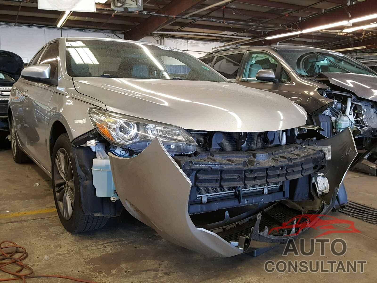 TOYOTA CAMRY 2015 - 4T1BF1FK7FU040546