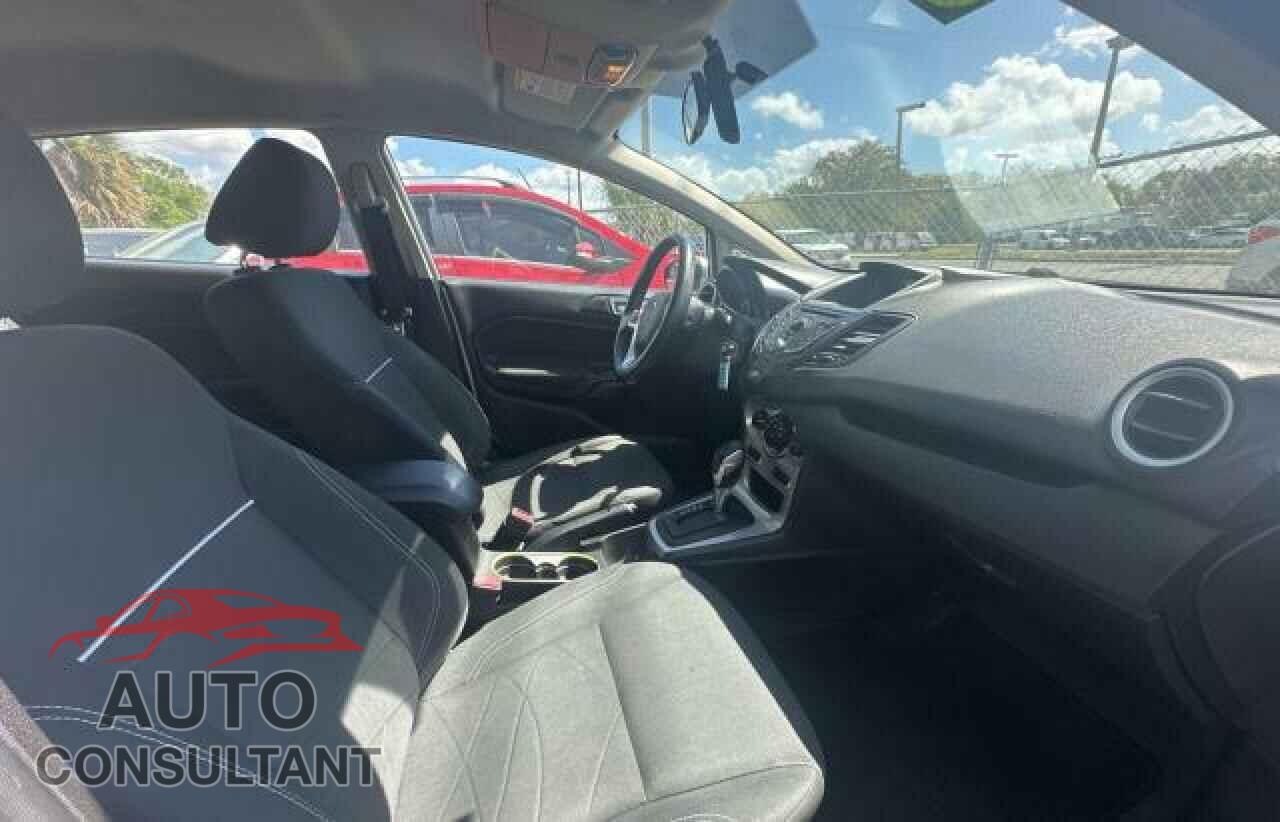 FORD FIESTA 2014 - 3FADP4EJ0EM102737