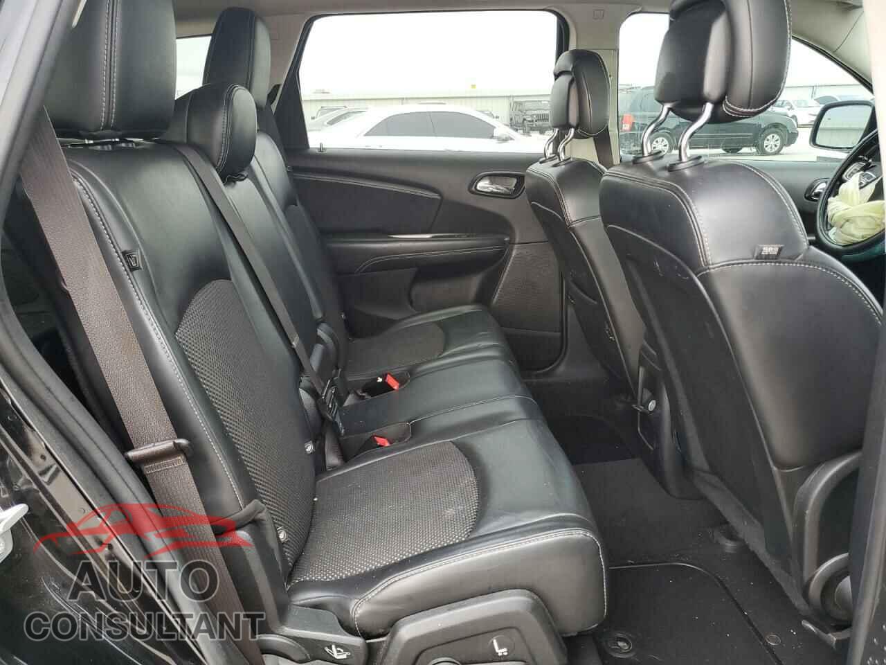 DODGE JOURNEY 2017 - 3C4PDCGB2HT702105