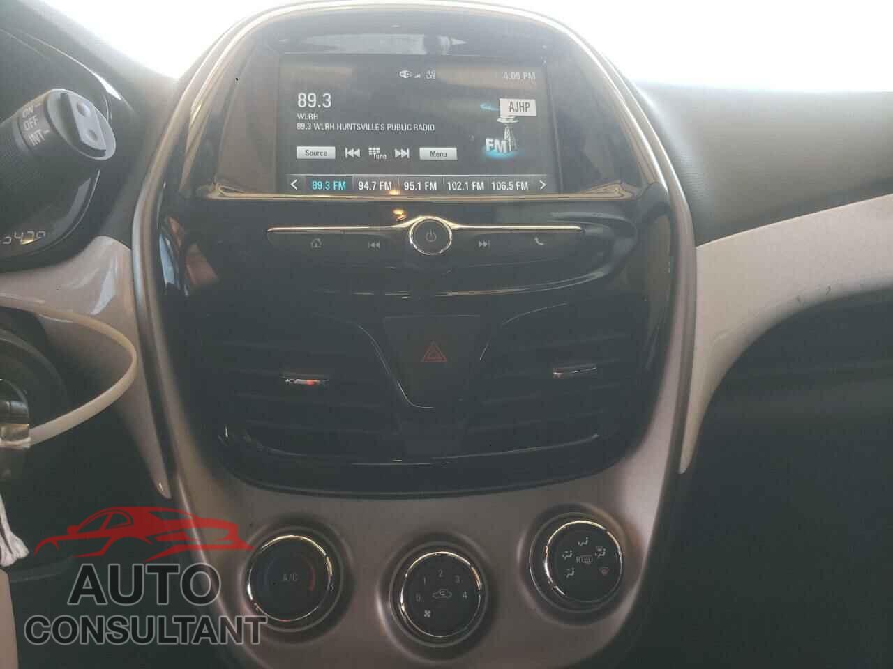 CHEVROLET SPARK 2017 - KL8CD6SA4HC762163