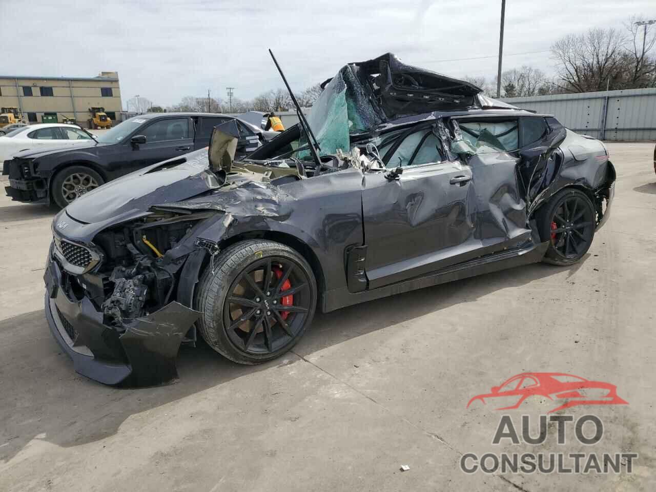 KIA STINGER 2023 - KNAE55LC6P6125860