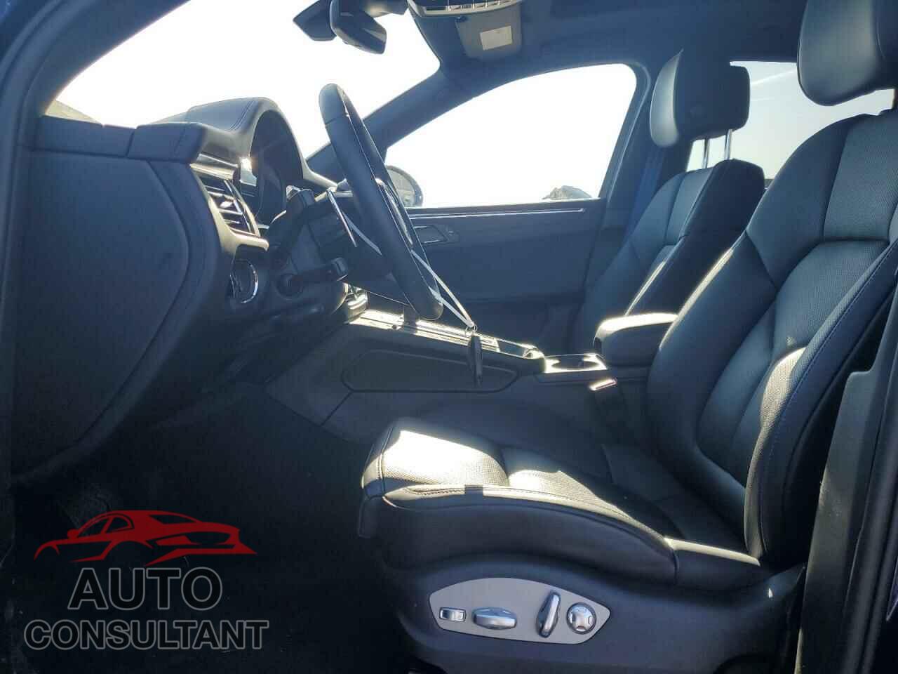PORSCHE MACAN 2024 - WP1AG2A59RLB38460
