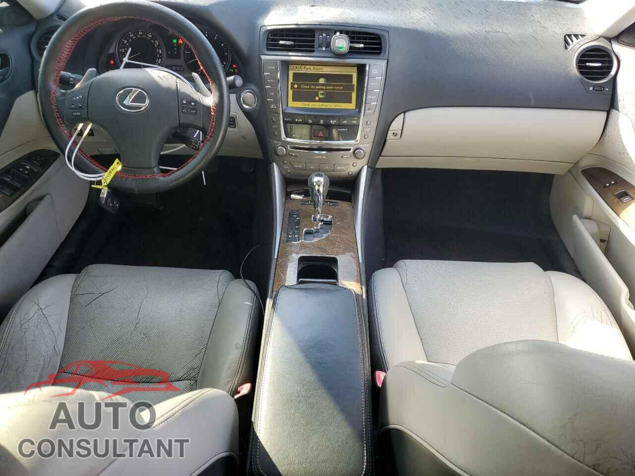 LEXUS IS 2010 - JTHBF5C20A5124953