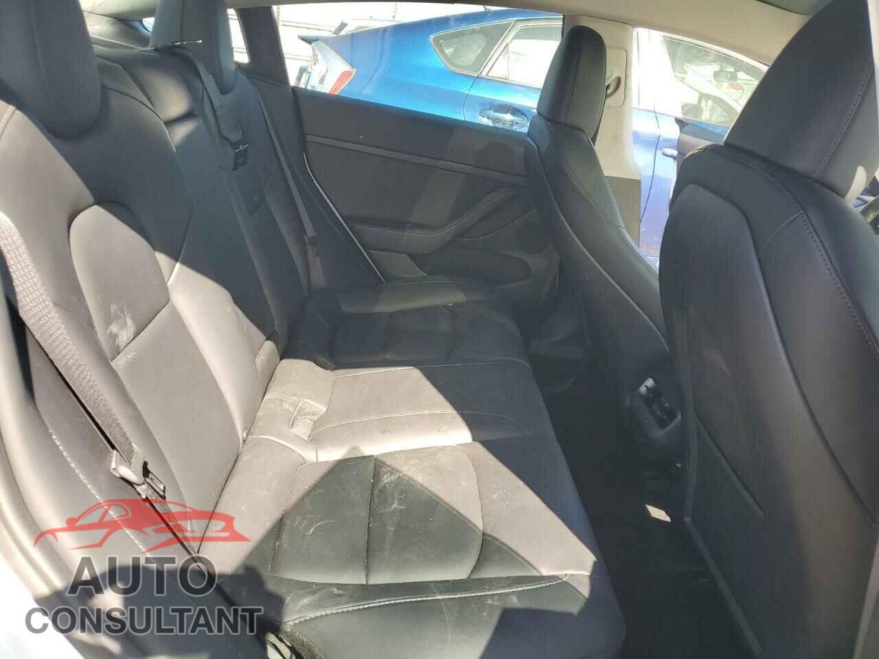 TESLA MODEL 3 2023 - 5YJ3E1EA9PF558527