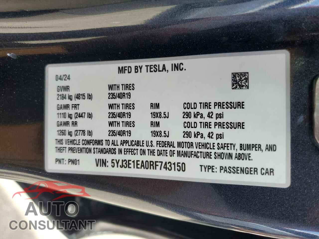 TESLA MODEL 3 2024 - 5YJ3E1EA0RF743150