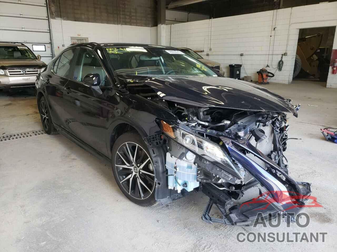 TOYOTA CAMRY 2021 - 4T1T11AKXMU526436