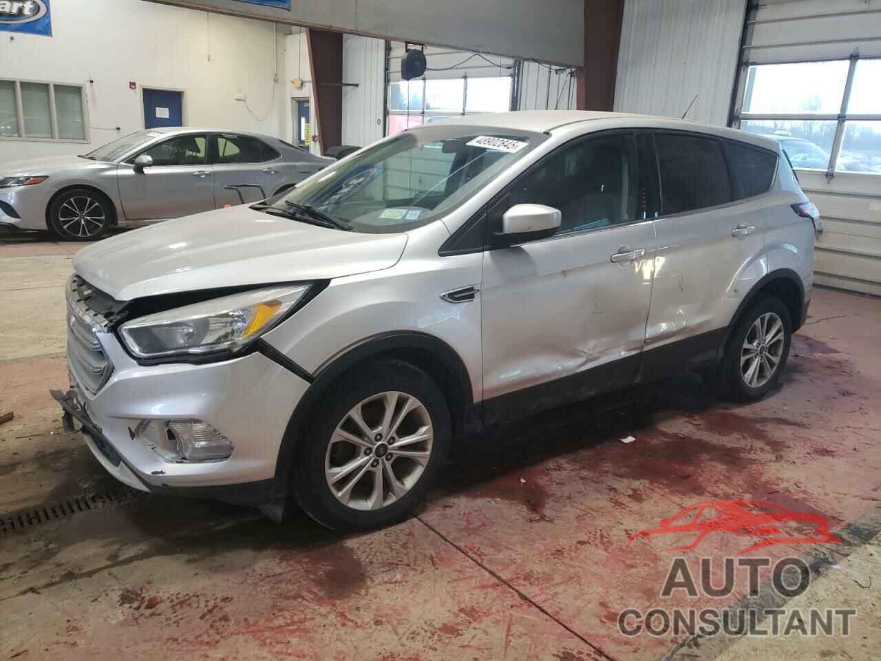 FORD ESCAPE 2017 - 1FMCU0GDXHUF04338
