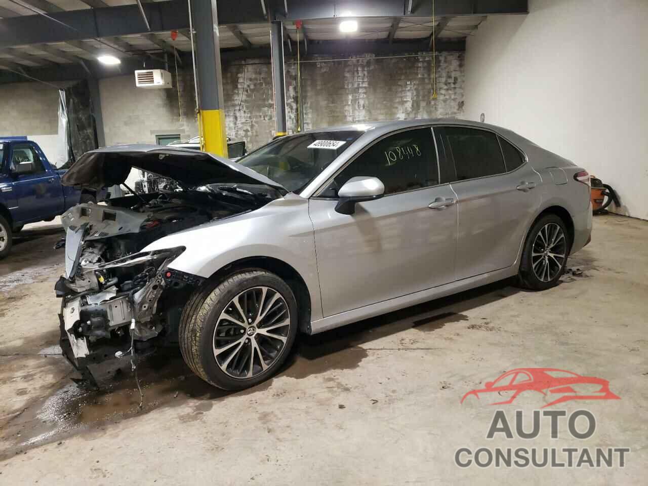 TOYOTA CAMRY 2018 - 4T1B11HK9JU664921