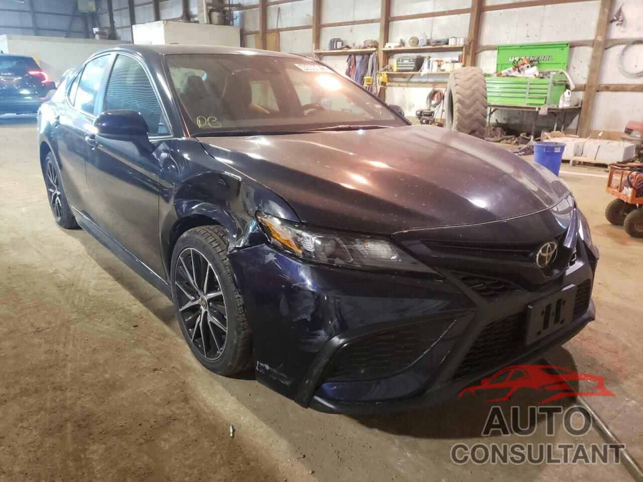 TOYOTA CAMRY 2021 - 4T1G11AK3MU557514