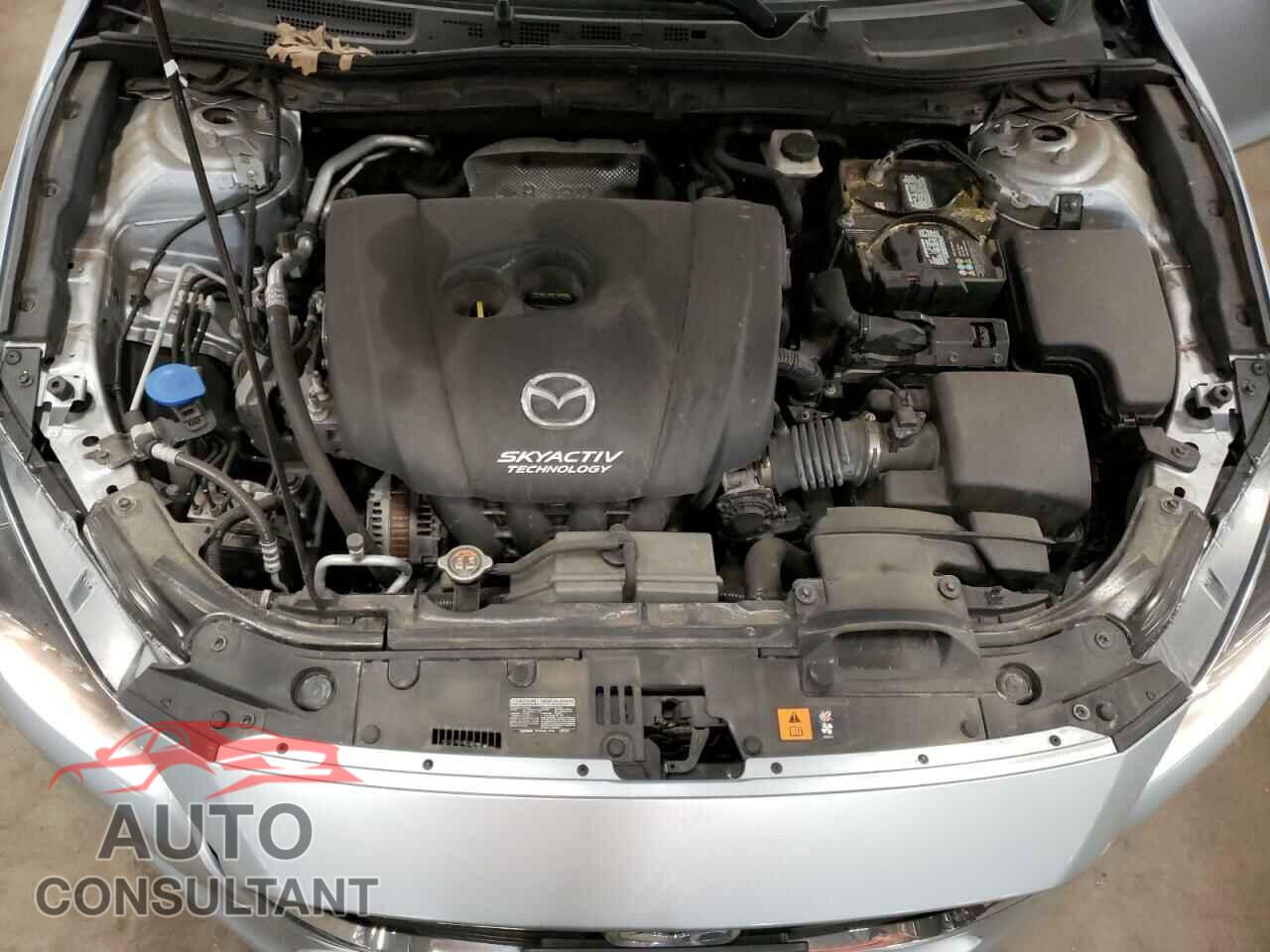MAZDA 3 2017 - 3MZBN1U70HM149747