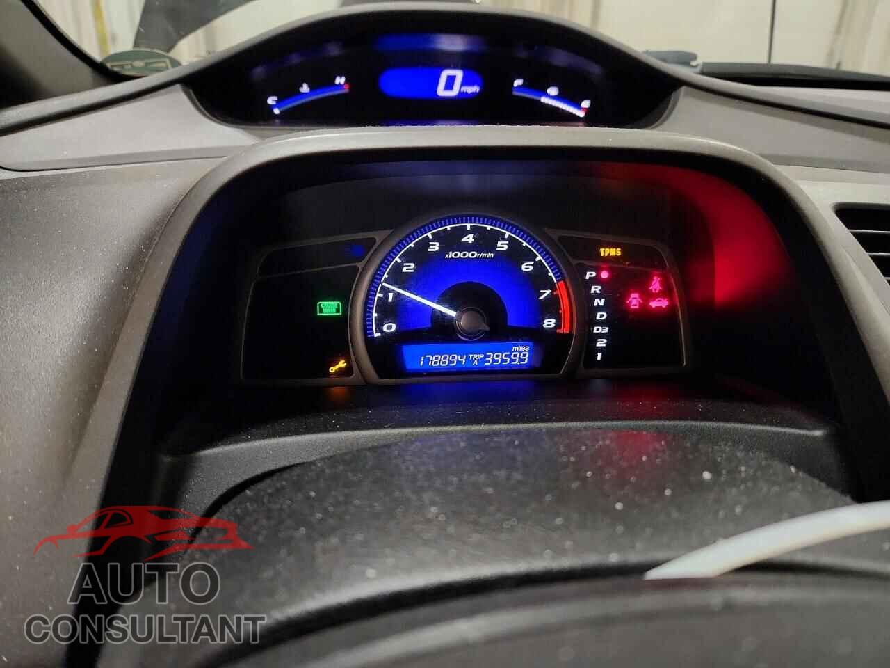 HONDA CIVIC 2011 - 19XFA1F55BE019525
