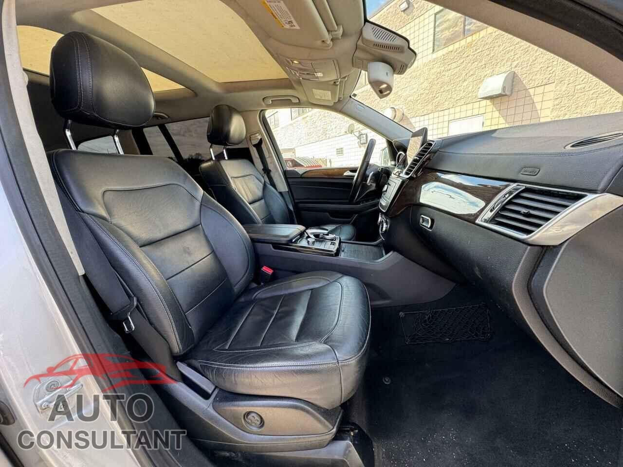 MERCEDES-BENZ GLS-CLASS 2017 - 4JGDF6EE0HA770126