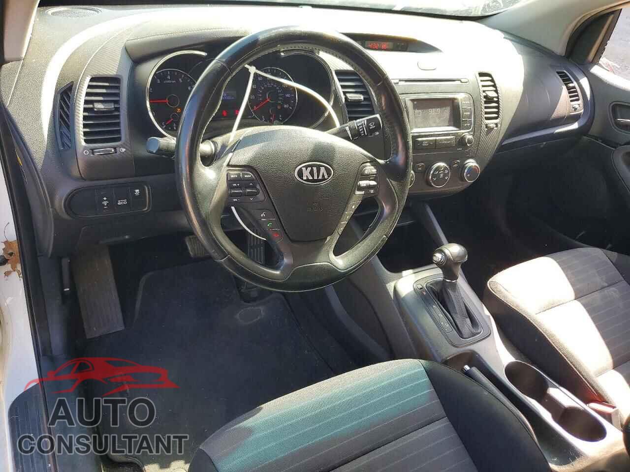 KIA FORTE 2014 - KNAFX6A80E5246342