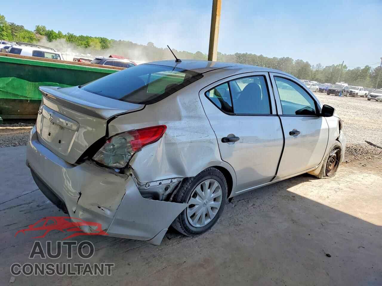 NISSAN VERSA 2017 - 3N1CN7AP3HL856414