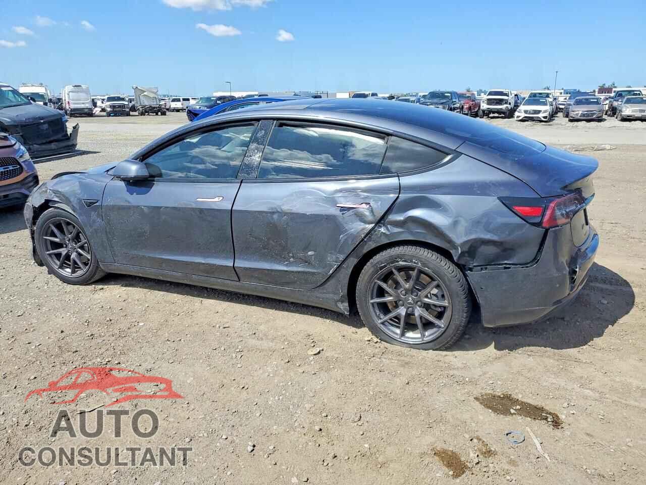 TESLA MODEL 3 2021 - 5YJ3E1EA4MF867513