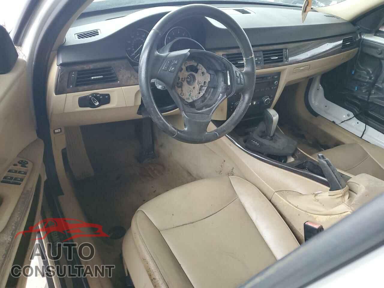 BMW 3 SERIES 2011 - WBAPH7C5XBE676997