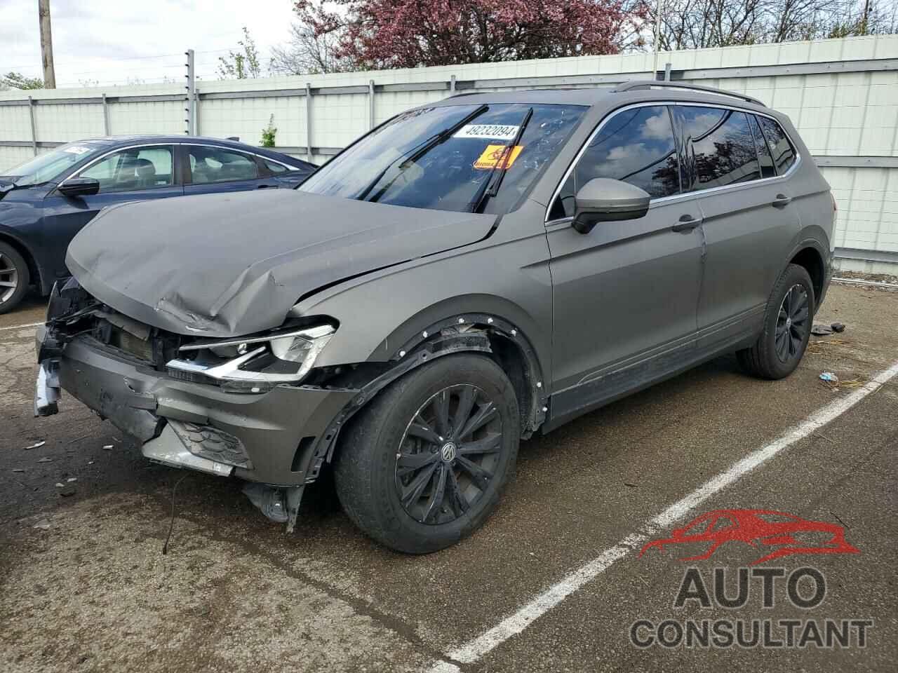 VOLKSWAGEN TIGUAN 2018 - 3VV2B7AXXJM103515