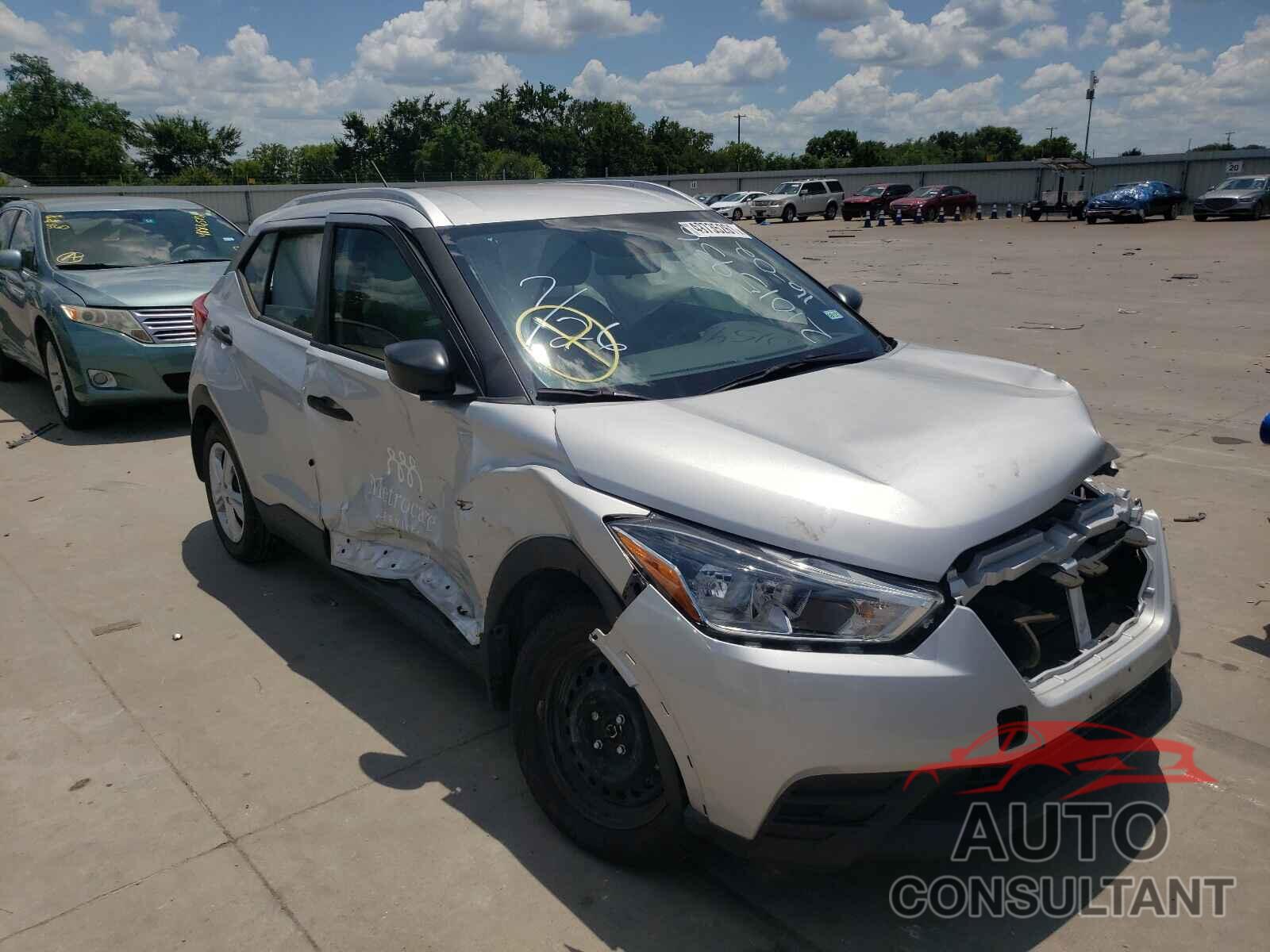NISSAN KICKS 2019 - 3N1CP5CU4KL548743
