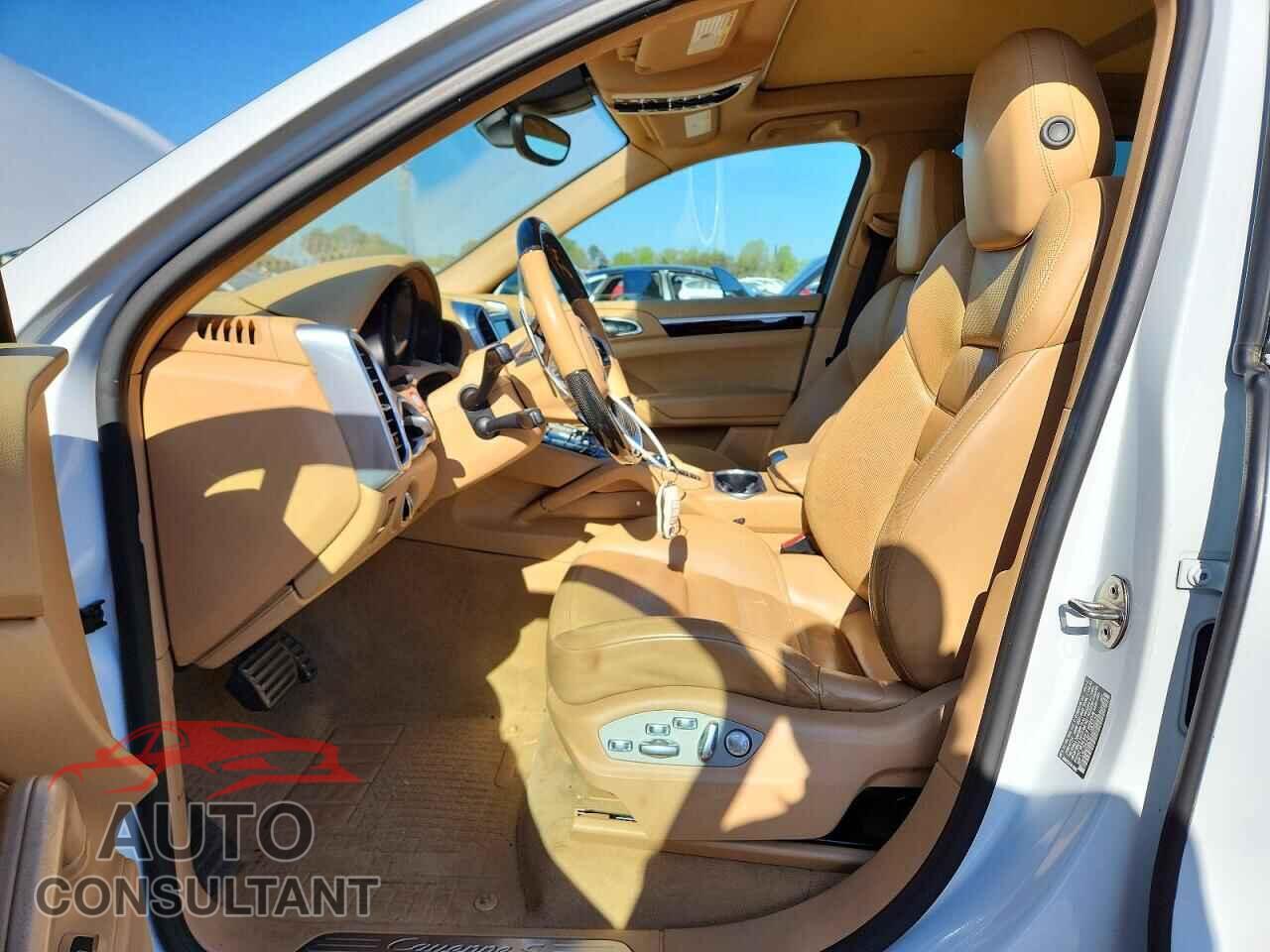 PORSCHE CAYENNE 2015 - WP1AE2A24FLA53534