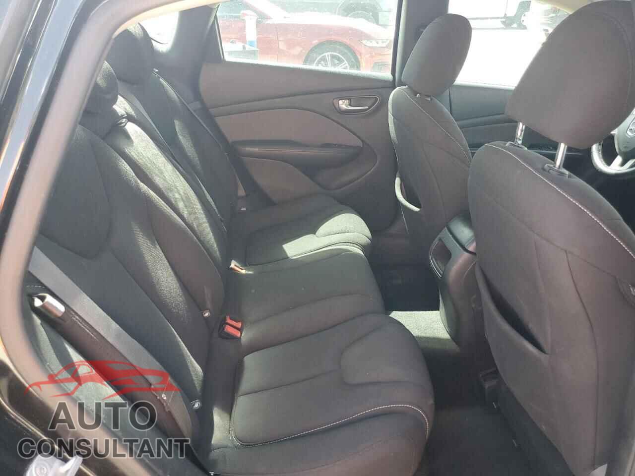 DODGE DART 2013 - 1C3CDFBA9DD322570