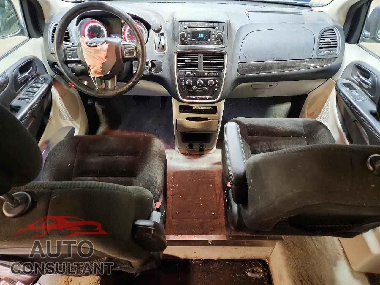 DODGE CARAVAN 2015 - 2C4RDGCG8FR749074
