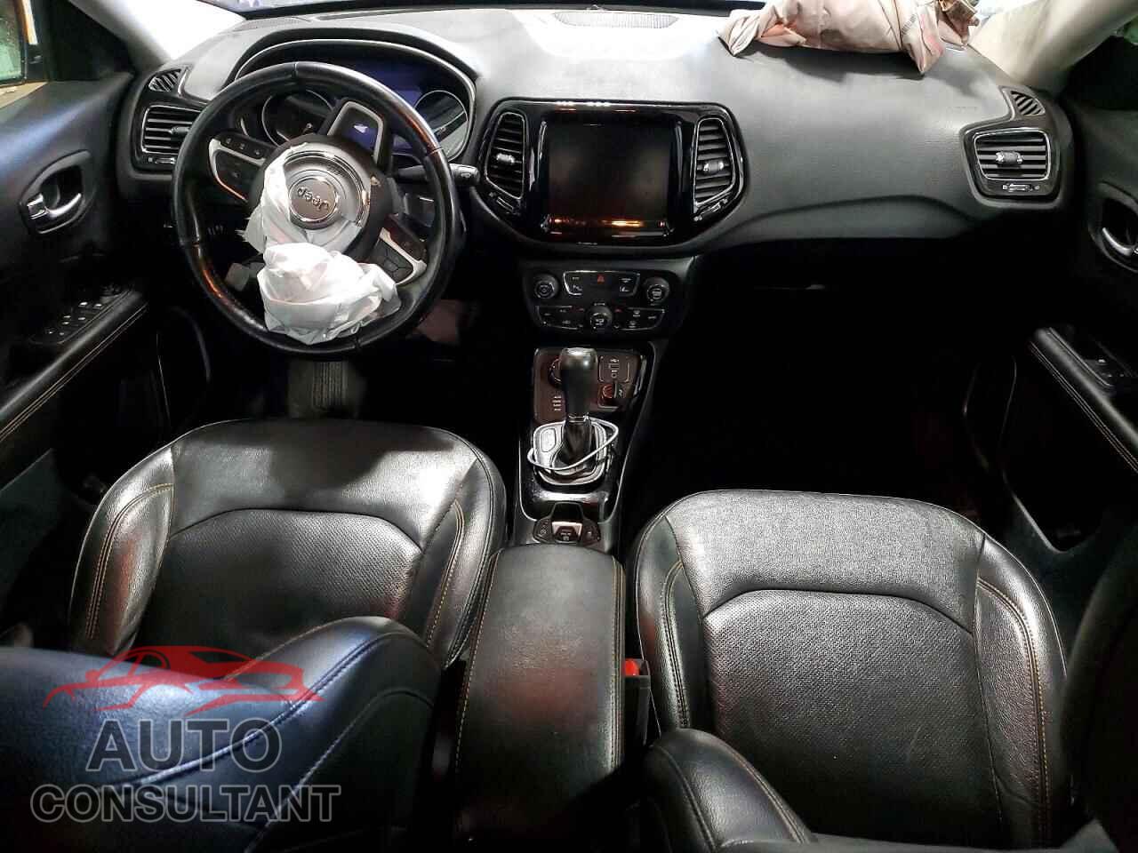 JEEP COMPASS 2021 - 3C4NJDCB5MT516600