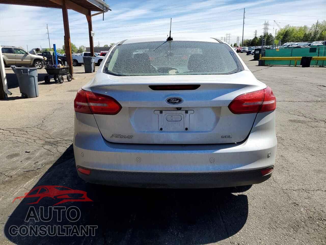 FORD FOCUS 2017 - 1FADP3H28HL258013