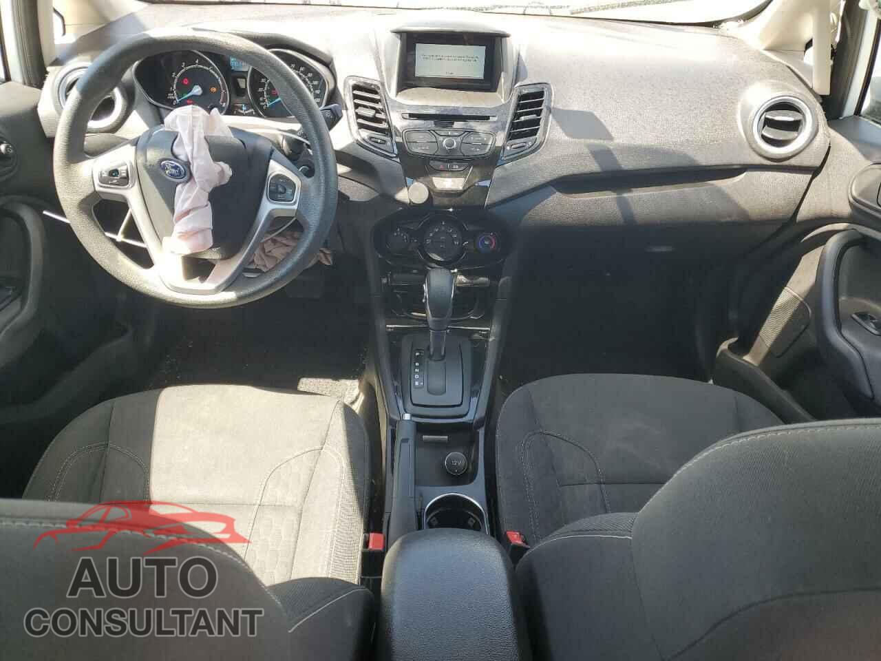 FORD FIESTA 2019 - 3FADP4EJ4KM105961