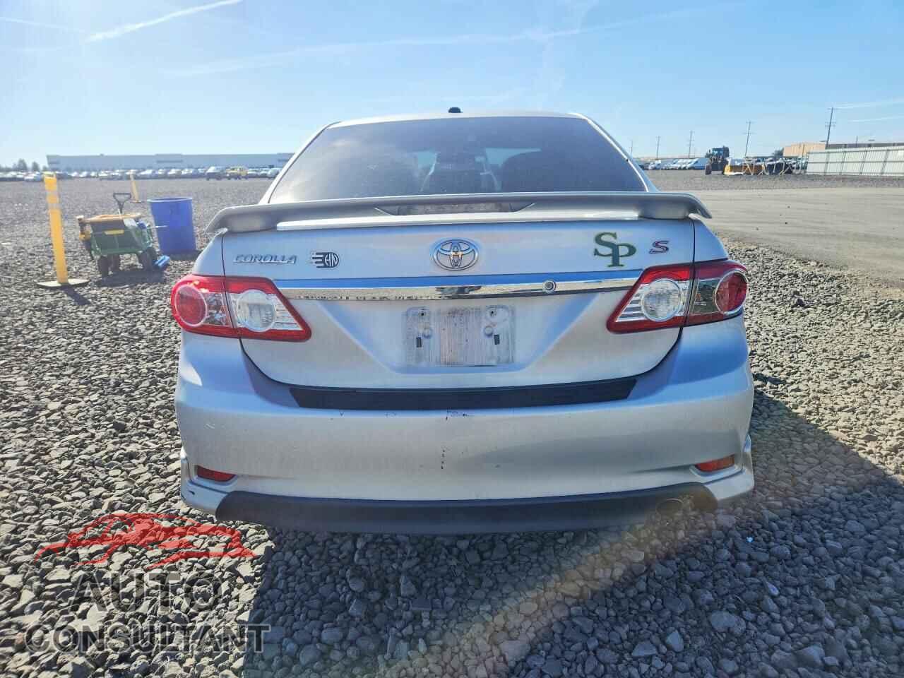TOYOTA COROLLA 2012 - 2T1BU4EE7CC853207