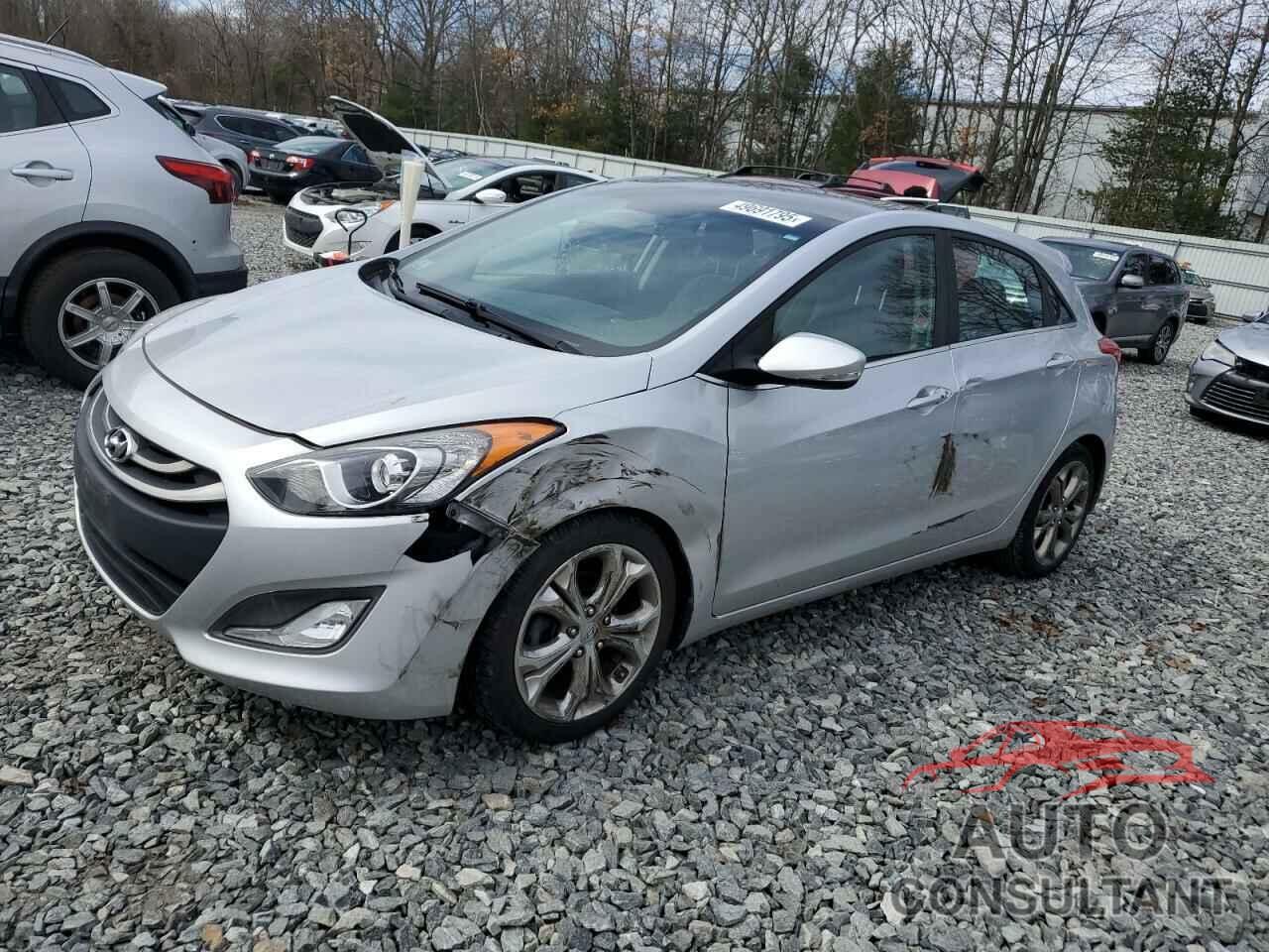 HYUNDAI ELANTRA 2013 - KMHD35LE1DU153526