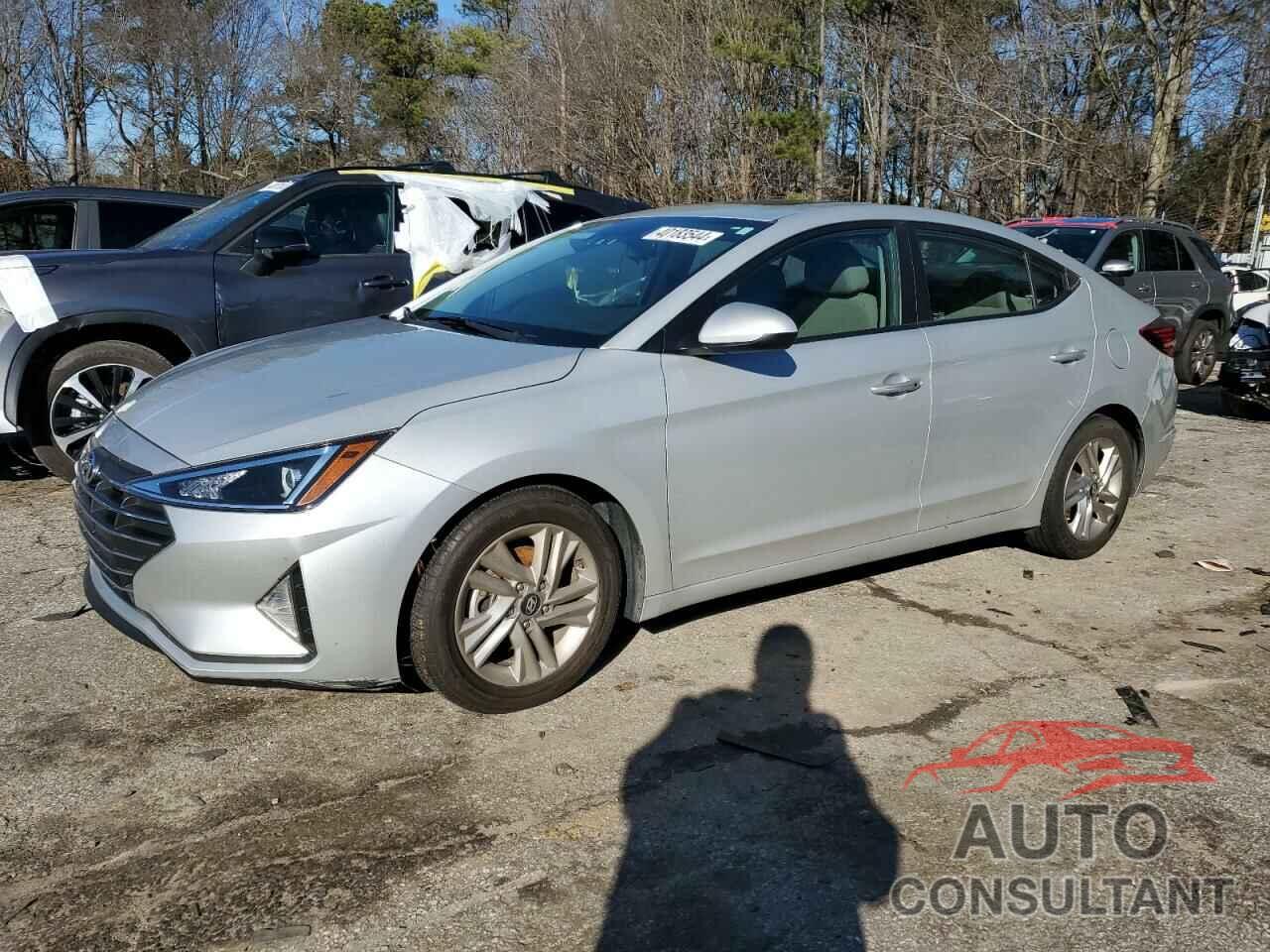 HYUNDAI ELANTRA 2019 - 5NPD84LF5KH464036