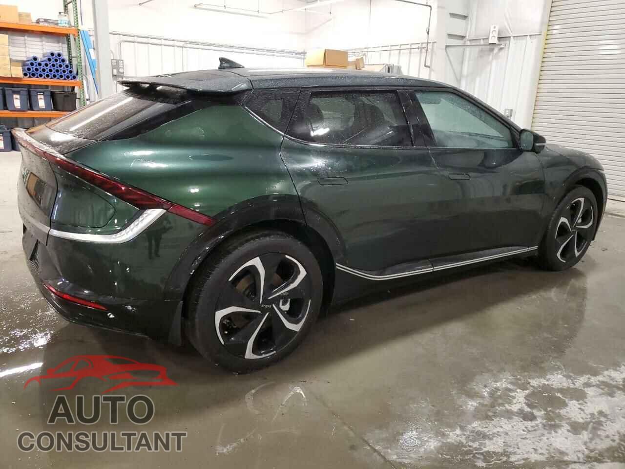 KIA EV6 LIGHT 2023 - KNDC3DLC7P5151285