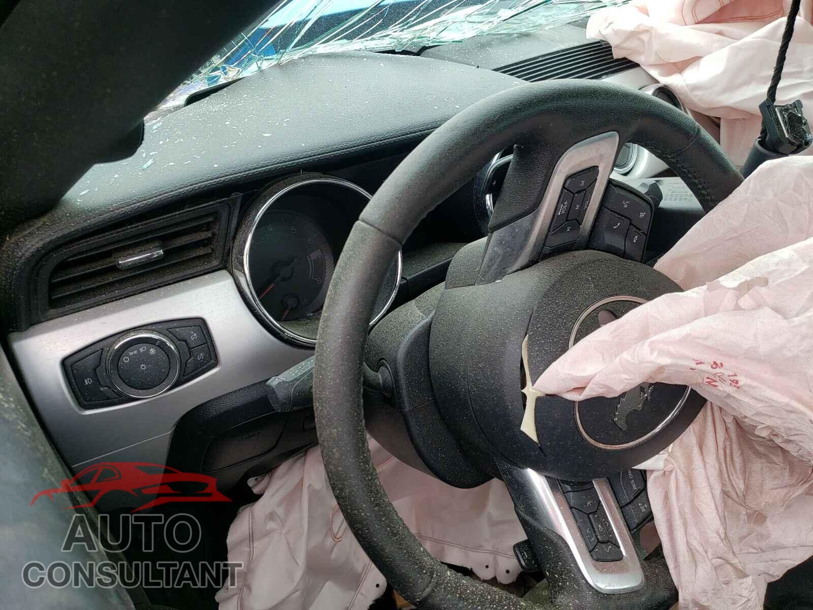 FORD MUSTANG 2017 - 1FA6P8TH6H5255634