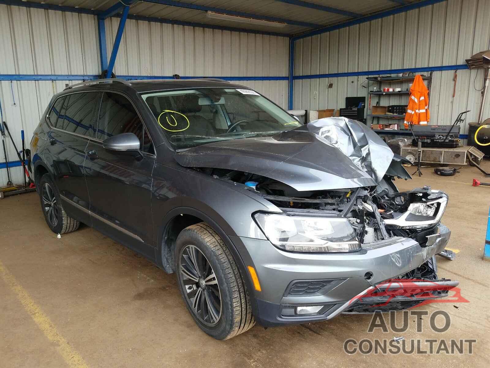 VOLKSWAGEN TIGUAN 2018 - 3VV2B7AX7JM026876