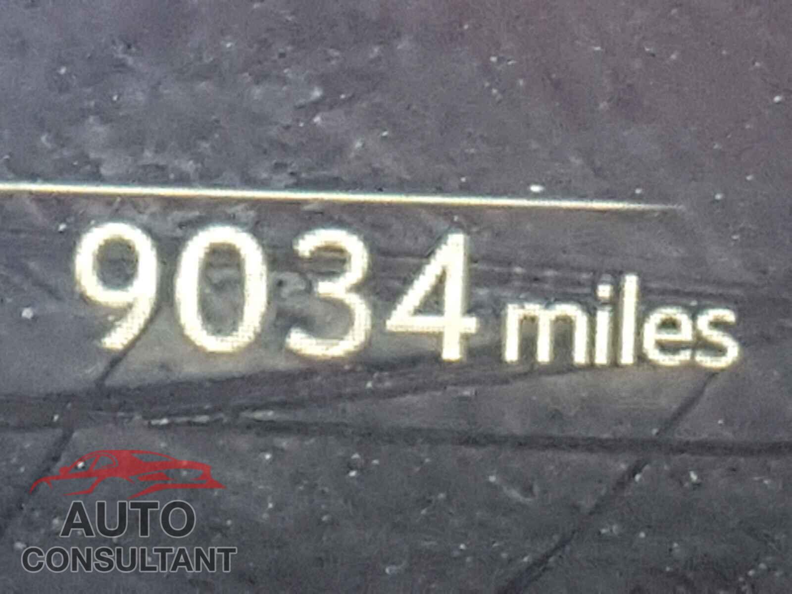 LEXUS IS 2017 - JTHBA1D26H5052513
