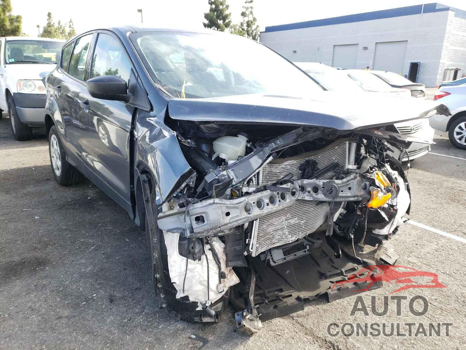 FORD ESCAPE 2019 - 1FMCU0F70KUC54160