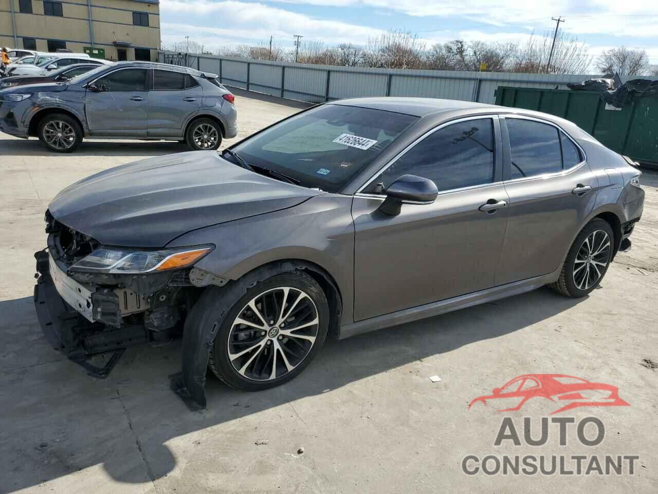 TOYOTA CAMRY 2018 - 4T1B11HK9JU030749