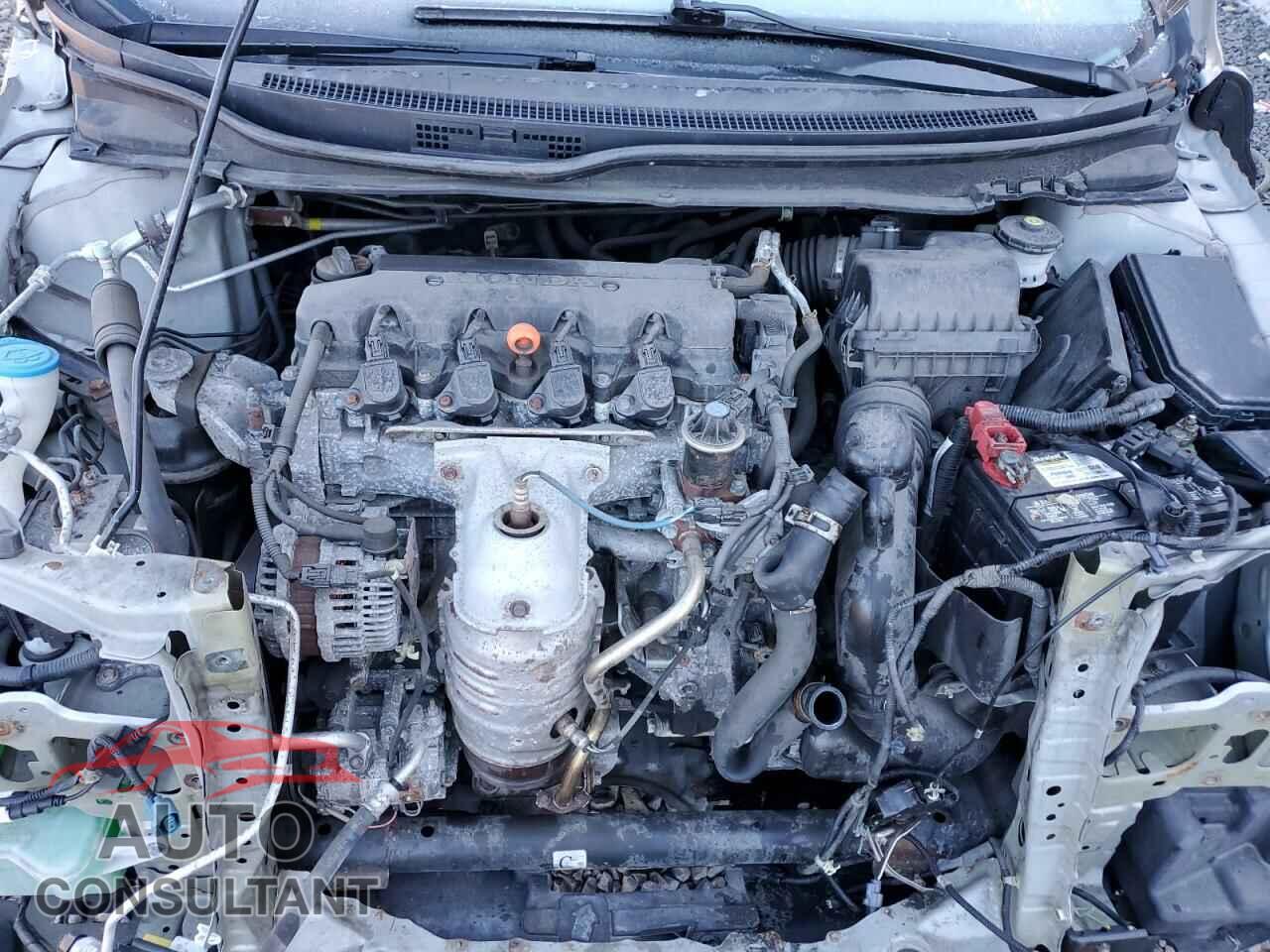 HONDA CIVIC 2013 - 2HGFB2F52DH526104
