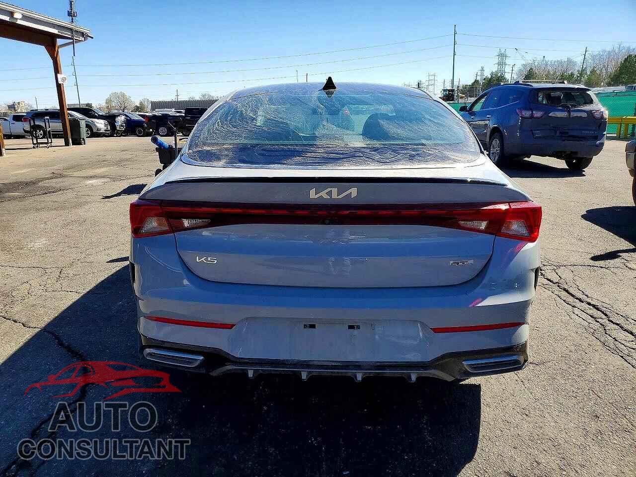 KIA K5 2024 - 5XXG64J25RG248941