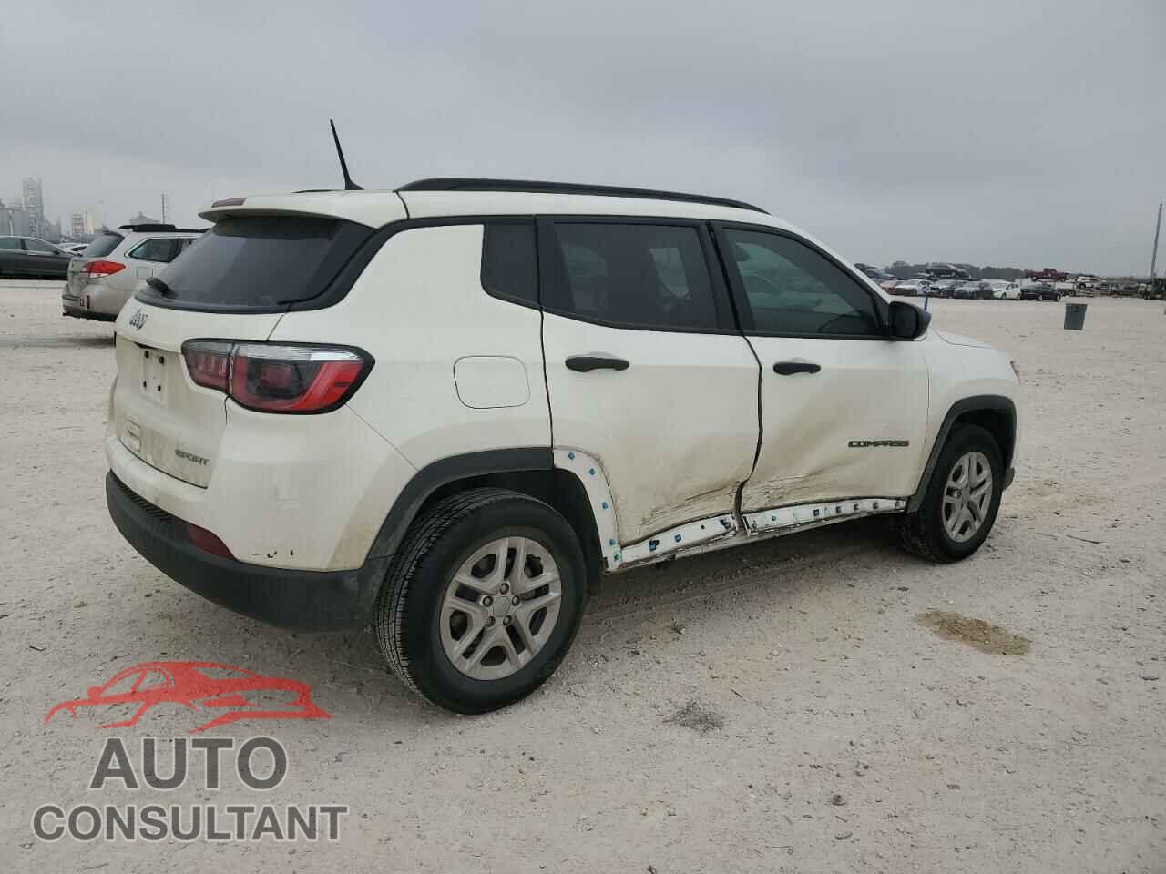 JEEP COMPASS 2018 - 3C4NJCAB2JT123923