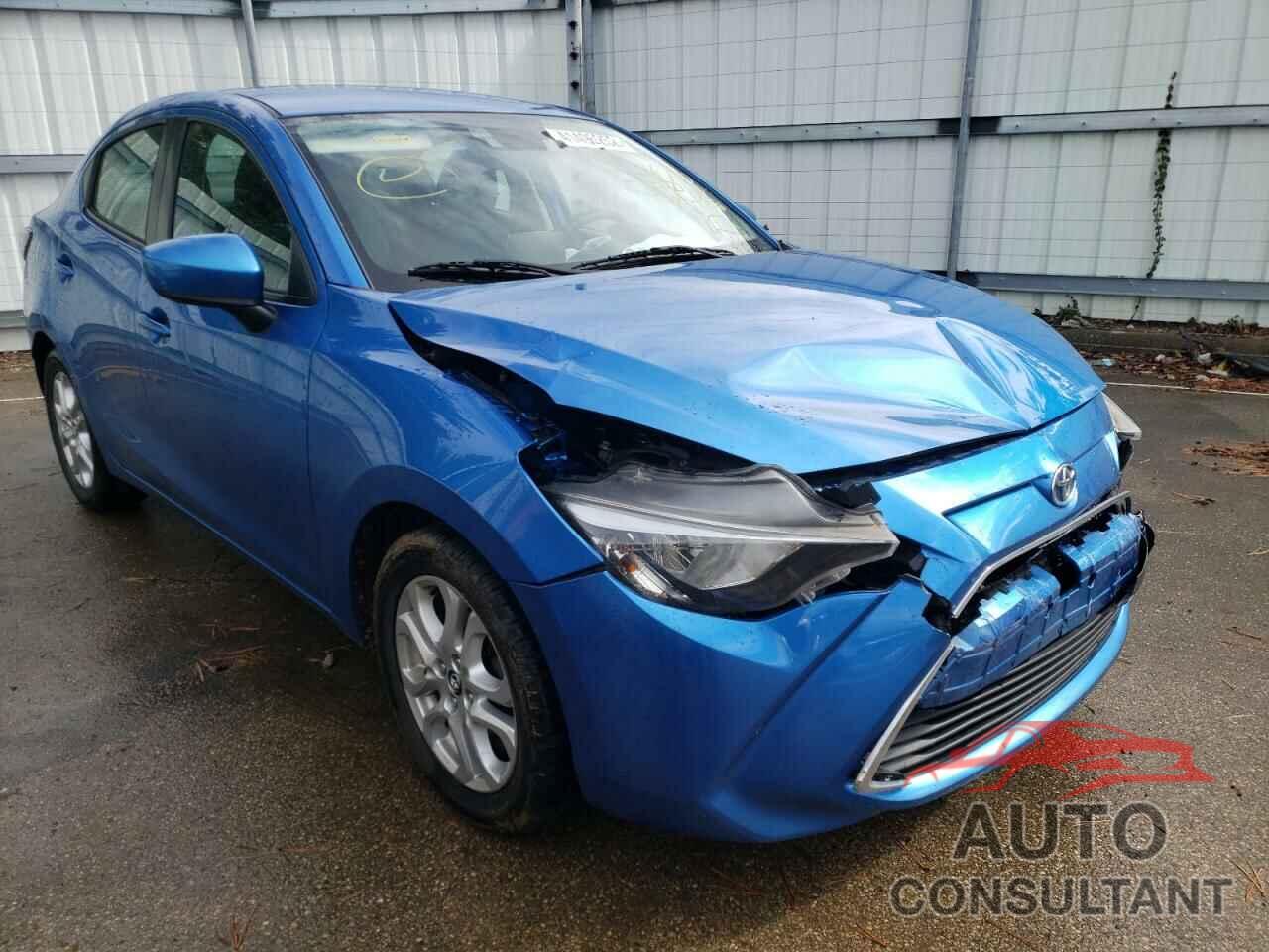 TOYOTA YARIS 2017 - 3MYDLBYV8HY162143