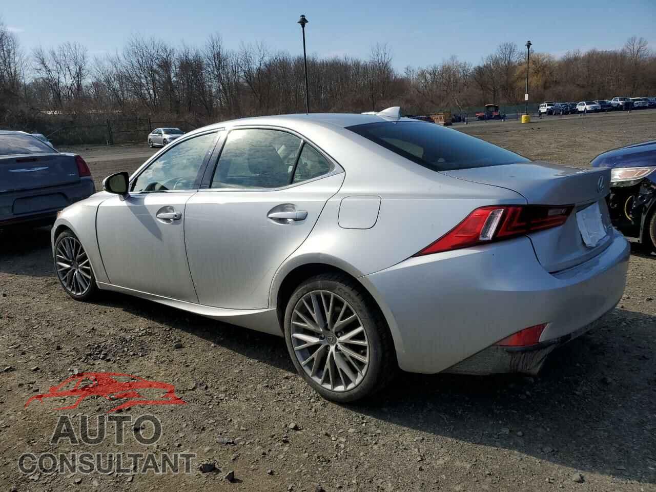 LEXUS IS 2015 - JTHCF1D28F5020990