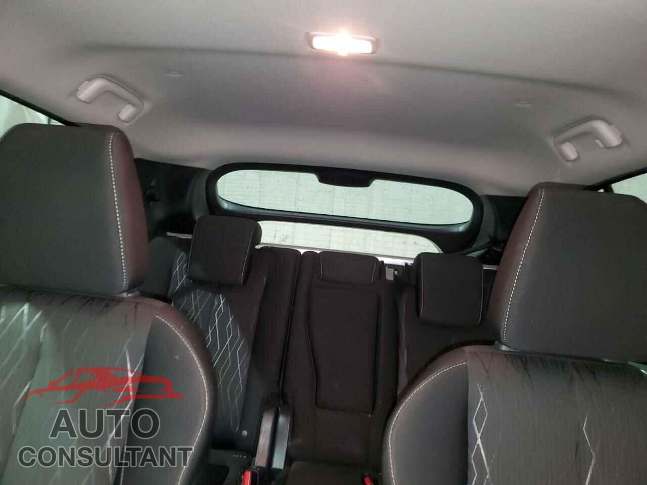 MITSUBISHI ECLIPSE 2019 - JA4AT5AA2KZ015902