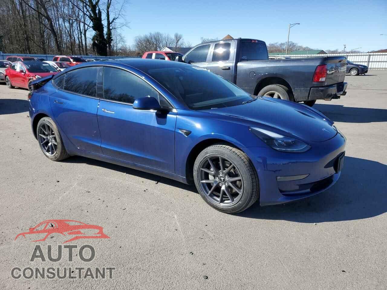 TESLA MODEL 3 2021 - 5YJ3E1EB3MF974707