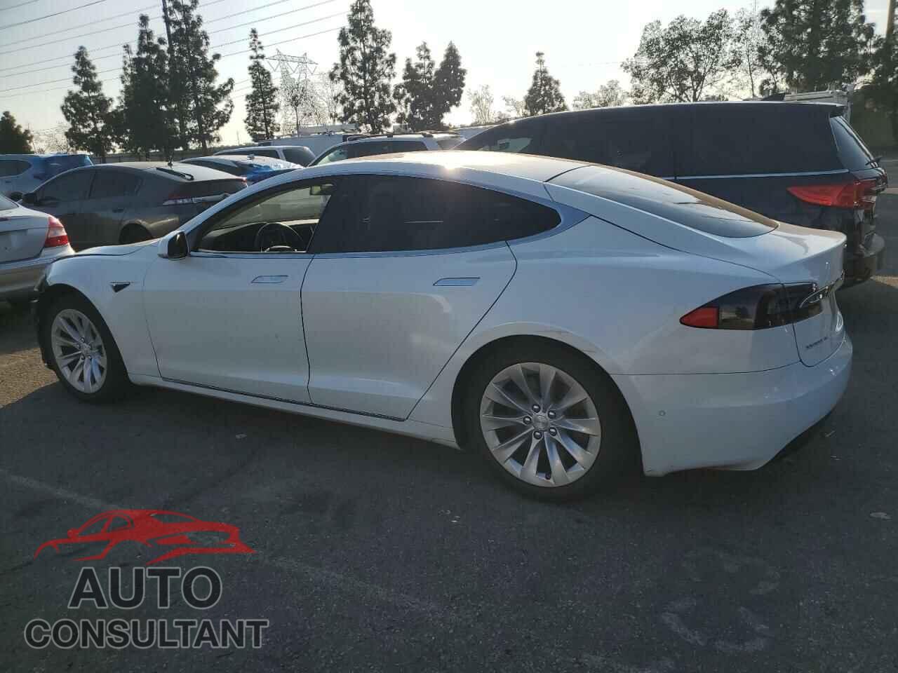 TESLA MODEL S 2017 - 5YJSA1E11HF219138