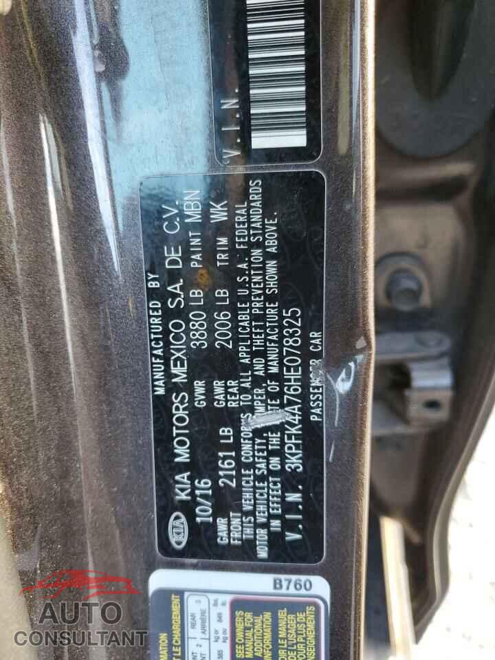 KIA FORTE 2017 - 3KPFK4A76HE078325