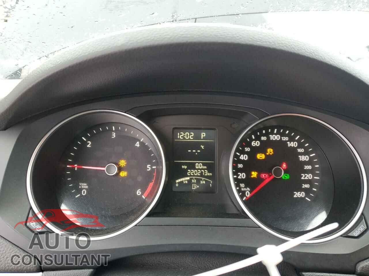 VOLKSWAGEN JETTA 2015 - 3VWDA7AJ2FM241270