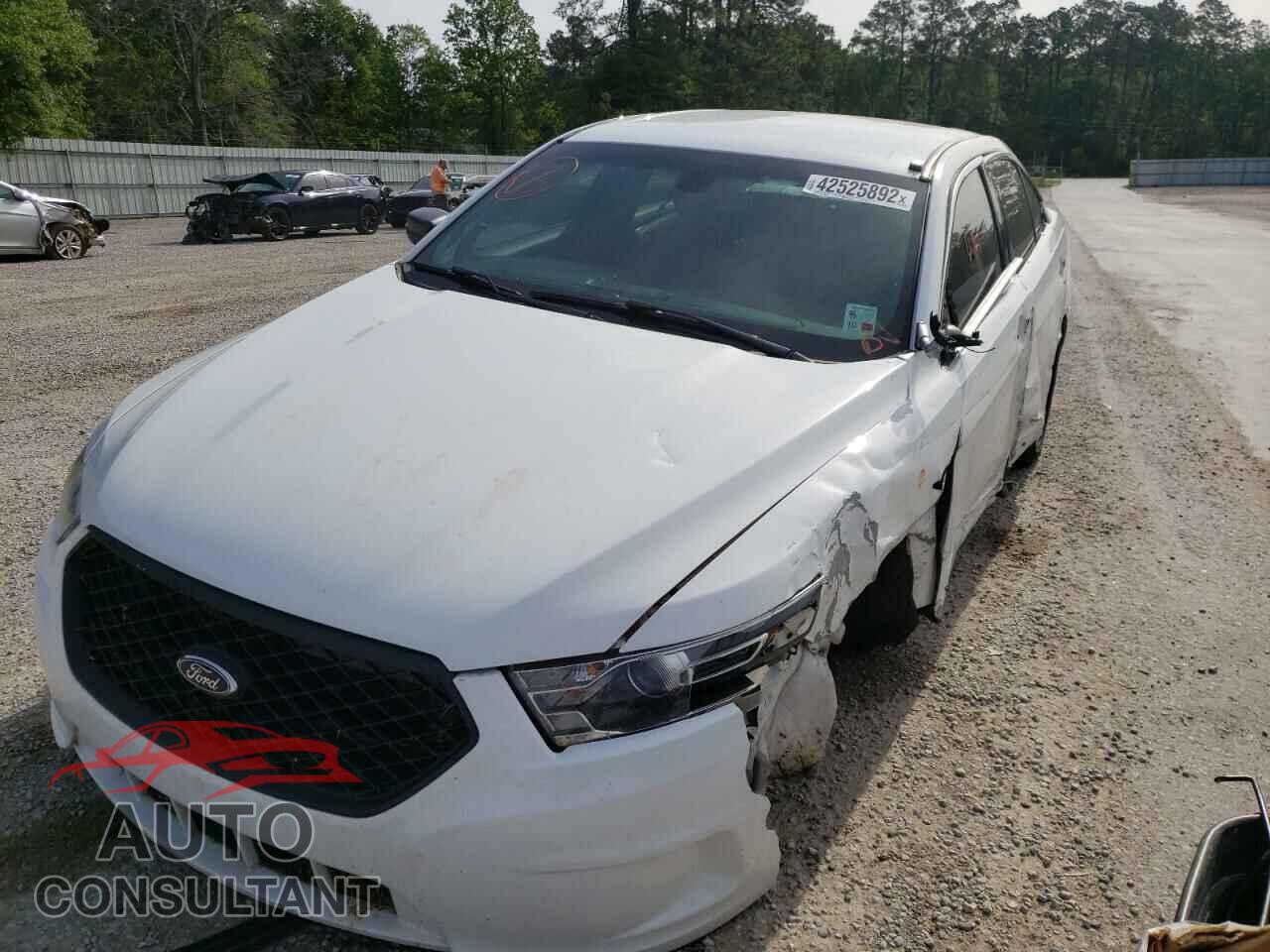 FORD TAURUS 2016 - 1FAHP2L84GG136604