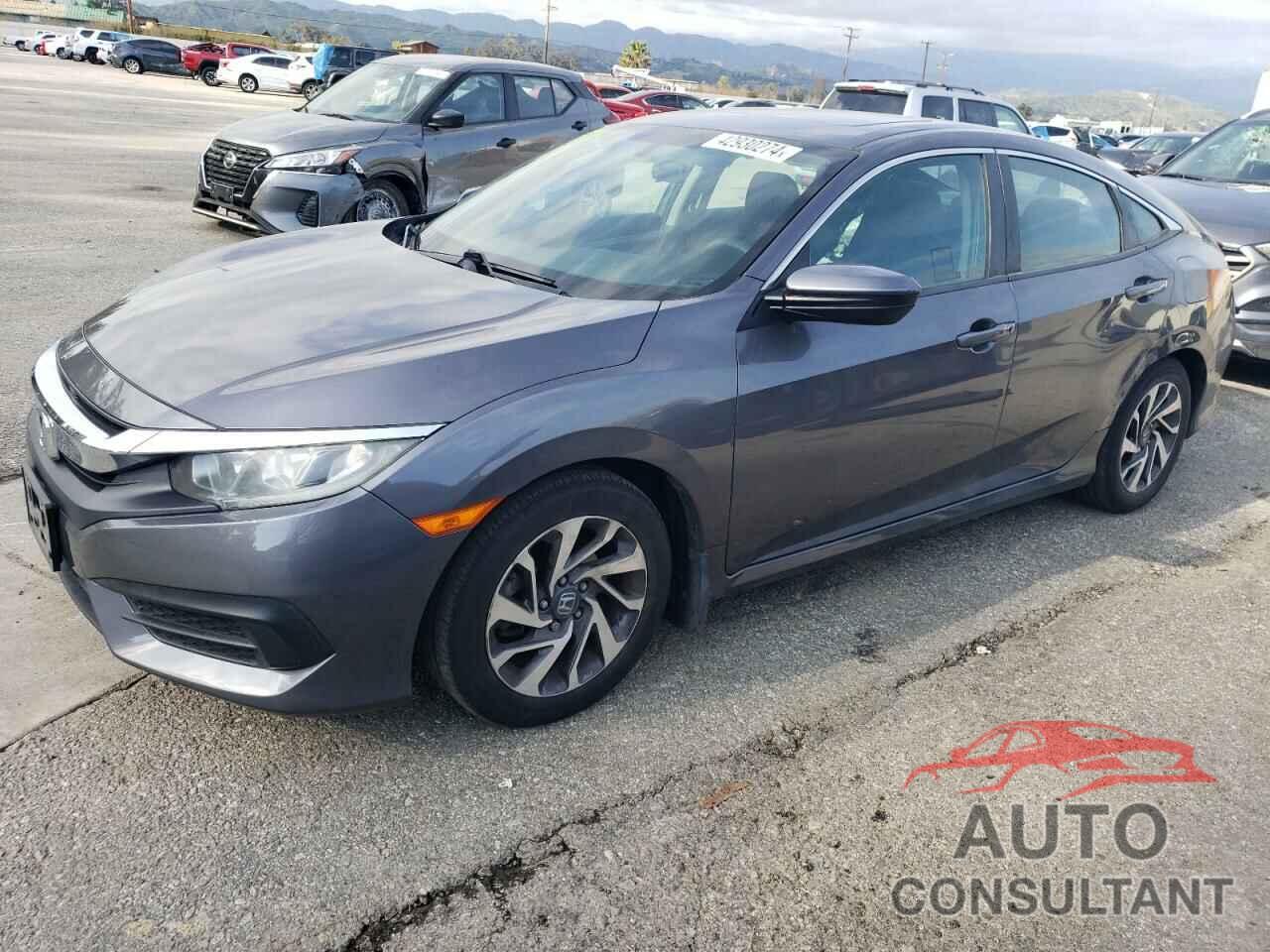 HONDA CIVIC 2018 - 2HGFC2F73JH510990