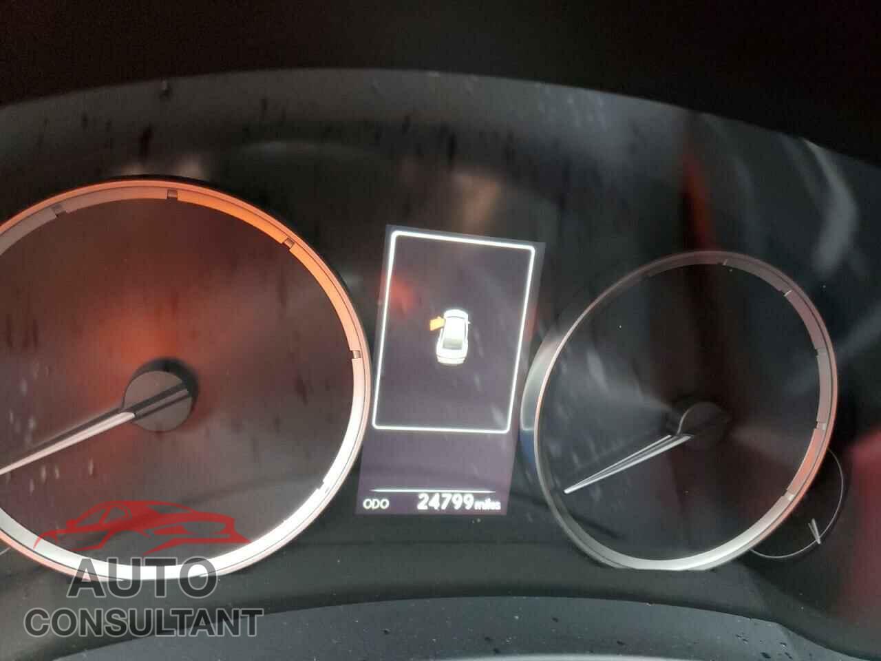 LEXUS IS 2021 - JTHCA1D22M5113905